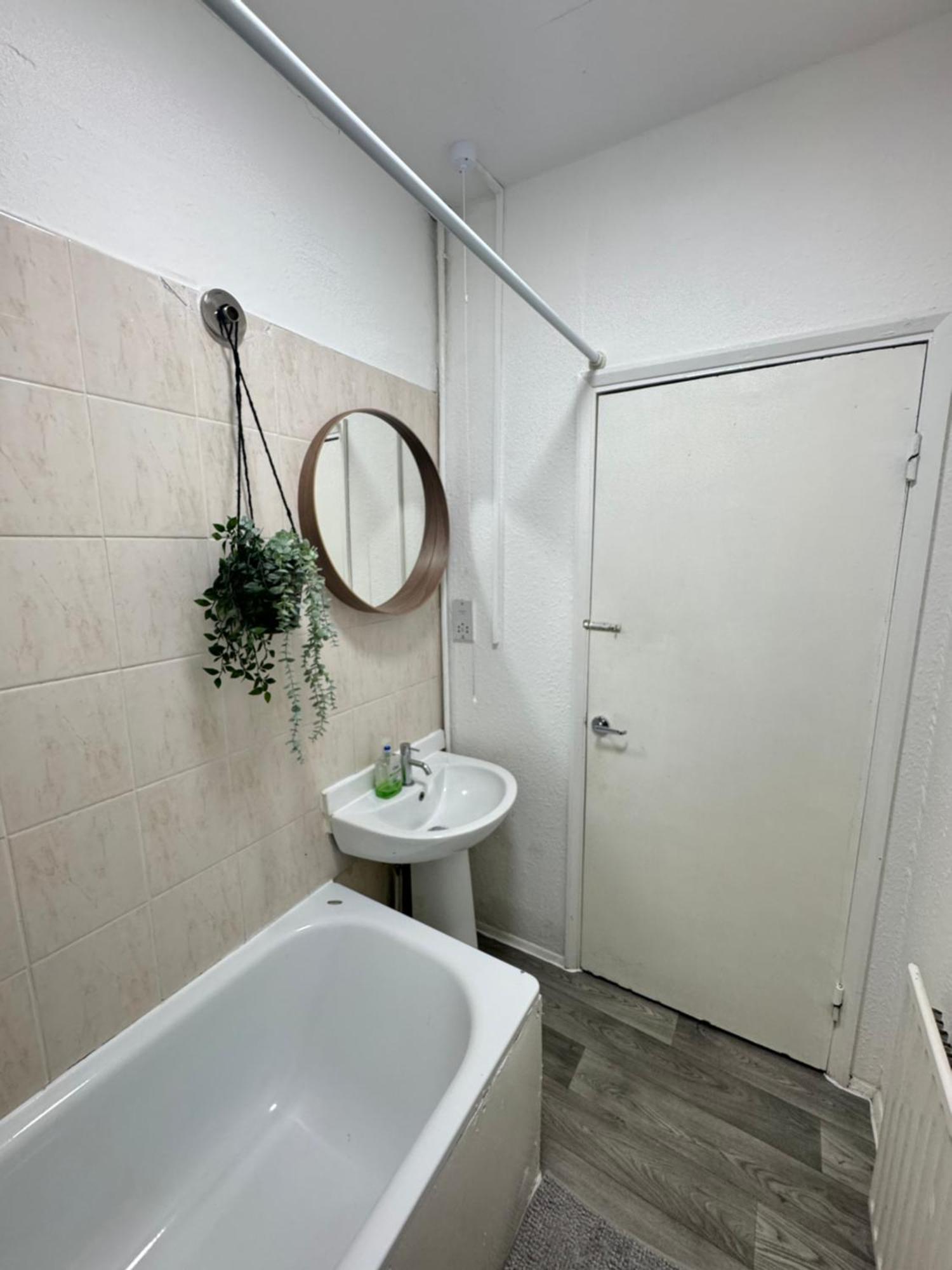 2 Bed Apt Sofa Bed Up To 6 London Kültér fotó
