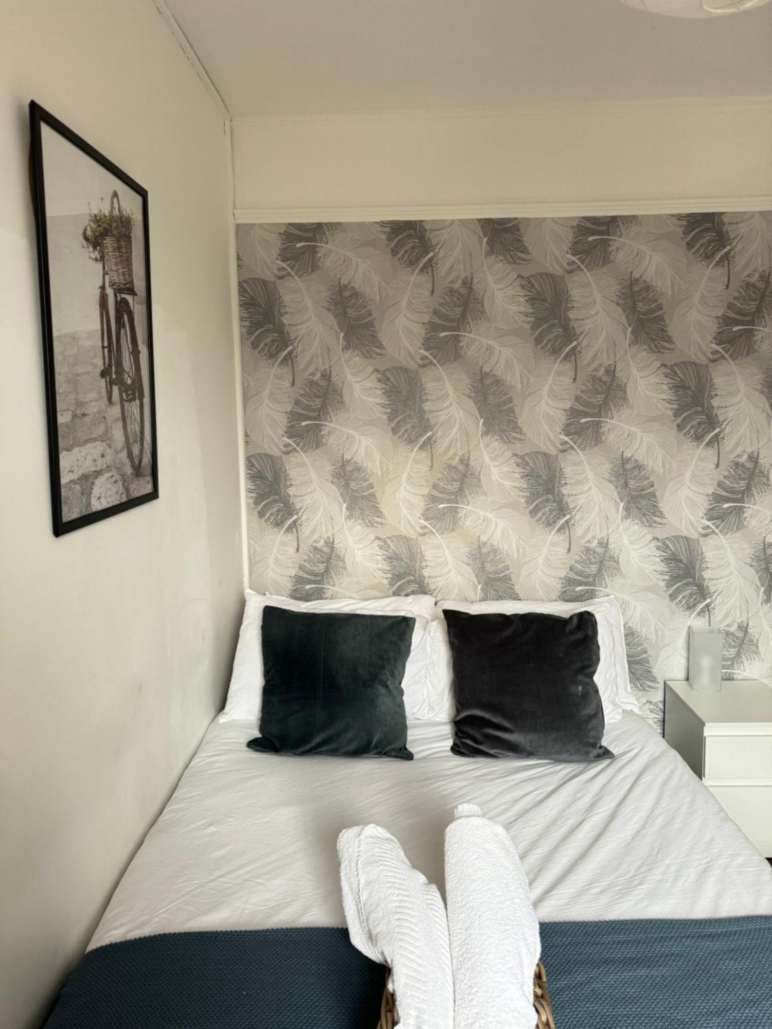 2 Bed Apt Sofa Bed Up To 6 London Kültér fotó