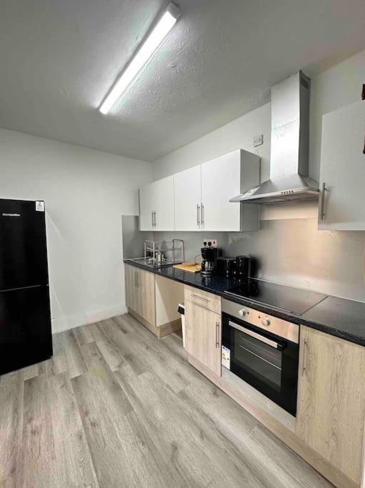 2 Bed Apt Sofa Bed Up To 6 London Kültér fotó